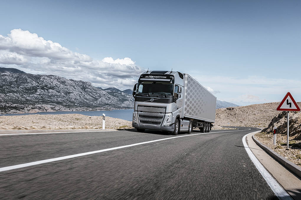 Volvo FH con I-Save se vuelve aún más eficiente, ahorrando hasta un 10 por ciento