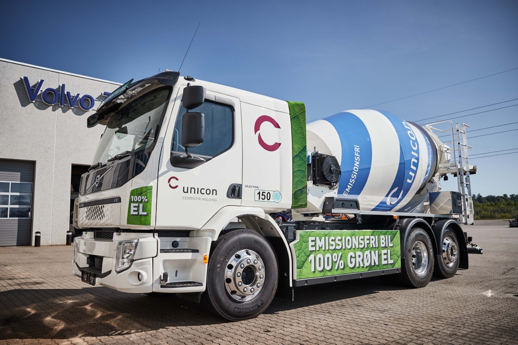 Volvo Trucks: Colaboración pionera para acelerar el transporte ecológico de hormigón