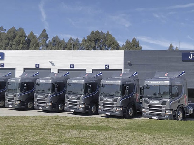 Transfor Del Litoral inicia la renovación de su flota con 8 unidades de la nueva generación SCANIA P450