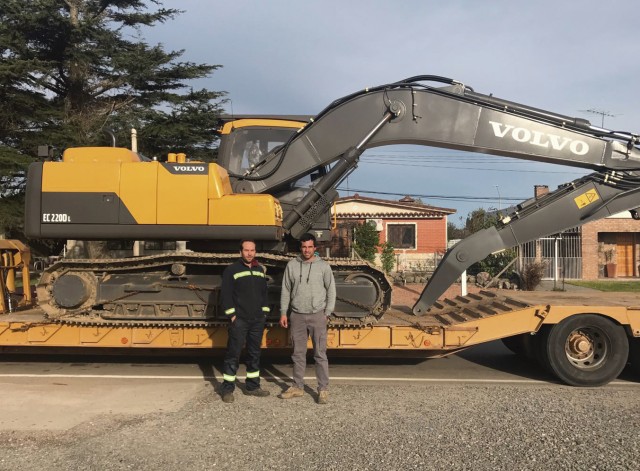 HYUNDAI MAQUINARIA - Pablo Martínez y Rubén Daniel Martínez de León 