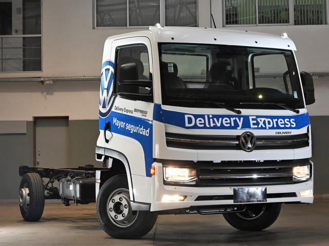 FICHA TÉCNICA: VW Delivery Express EXPRESS - Robustez de camión  con comodidad de automóvil