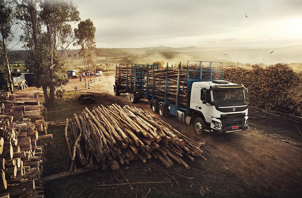 FICHA TÉCNICA: VOLVO FMX460: con Volvo viajás seguro