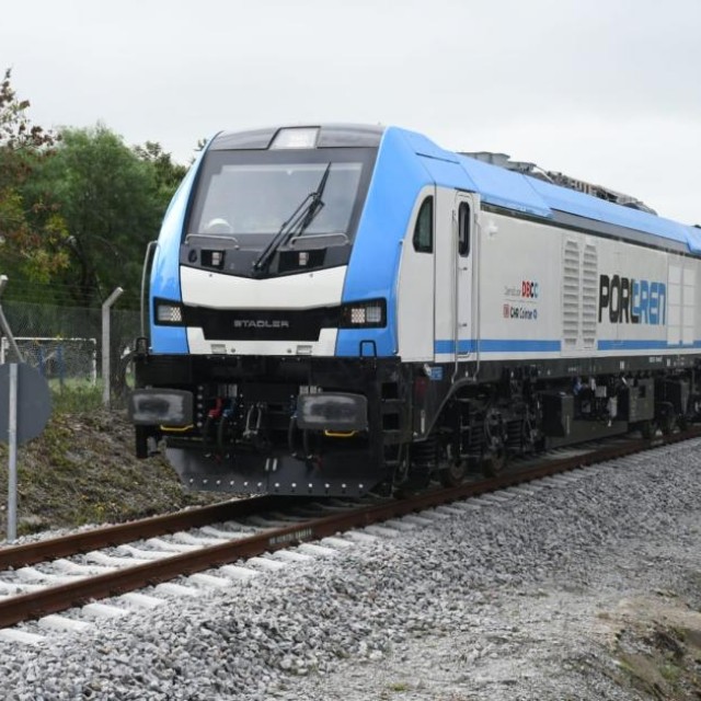 Ferrocarril Central: la nueva vía ferroviaria quedó operativa