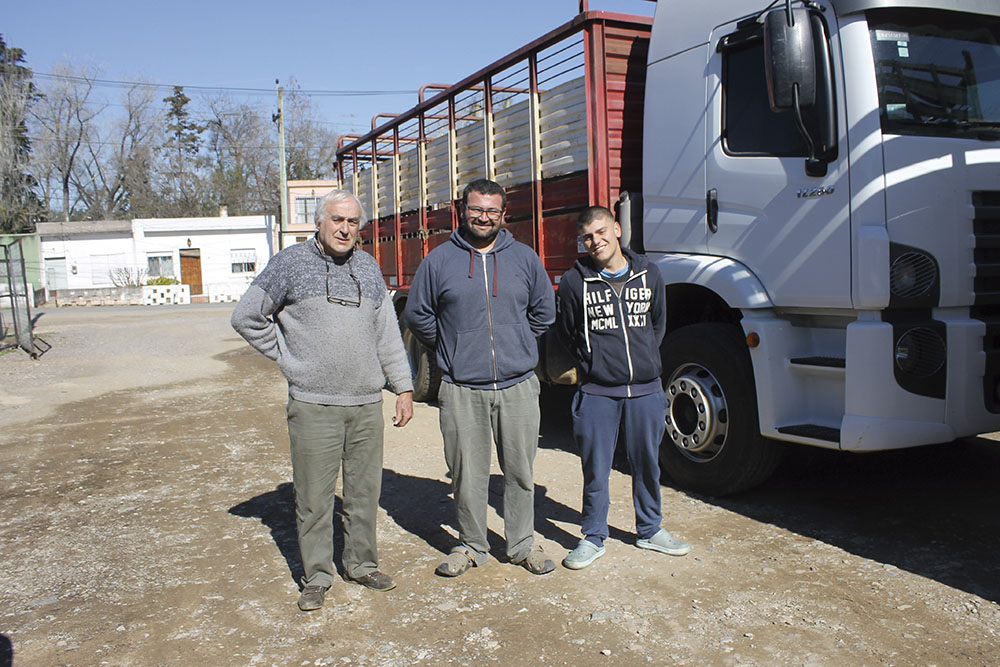 ALCIDES GIMENO: Toda una vida trabajando en familia