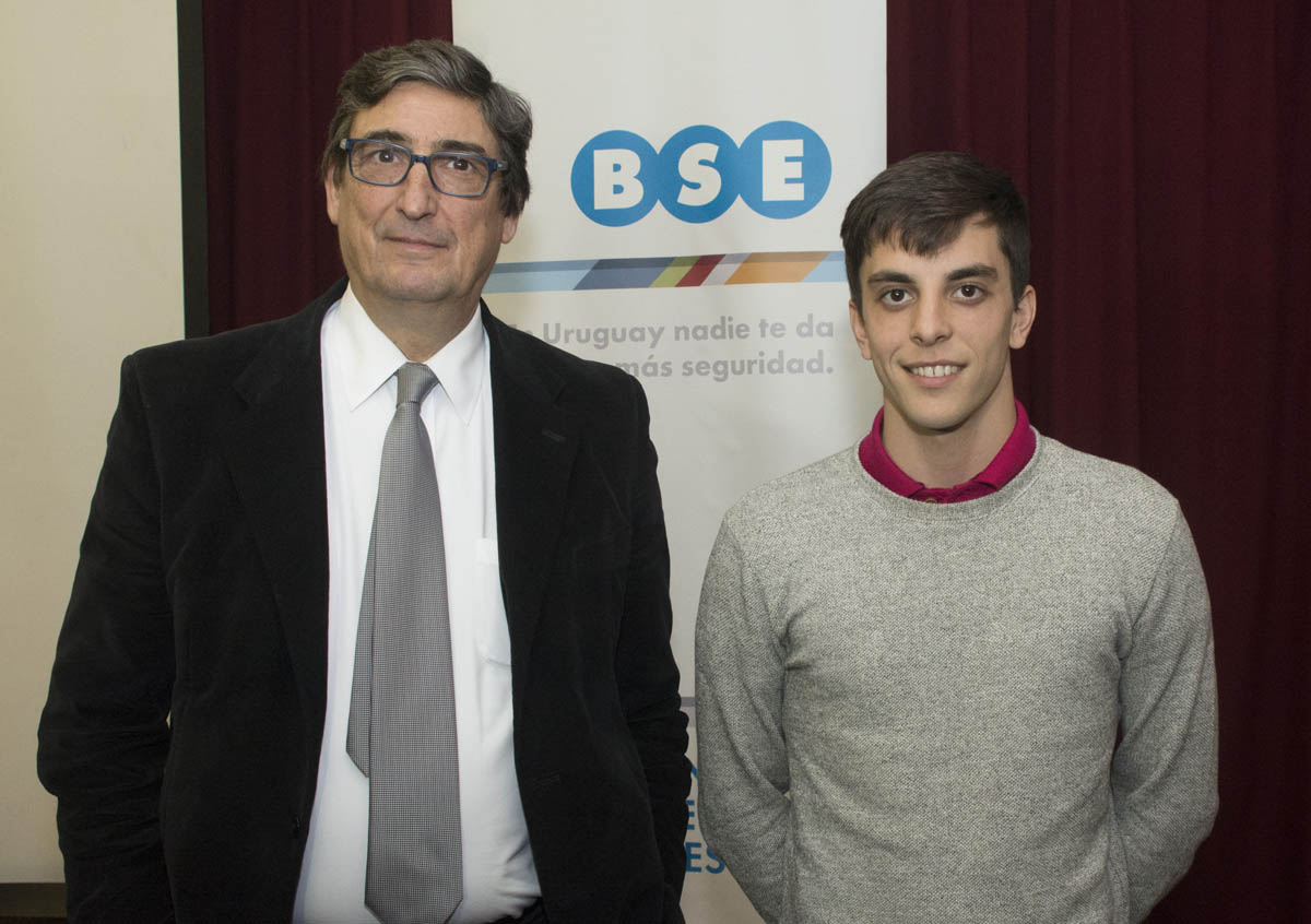 BSE realizó curso de manejo defensivo con Santiago Urrutia