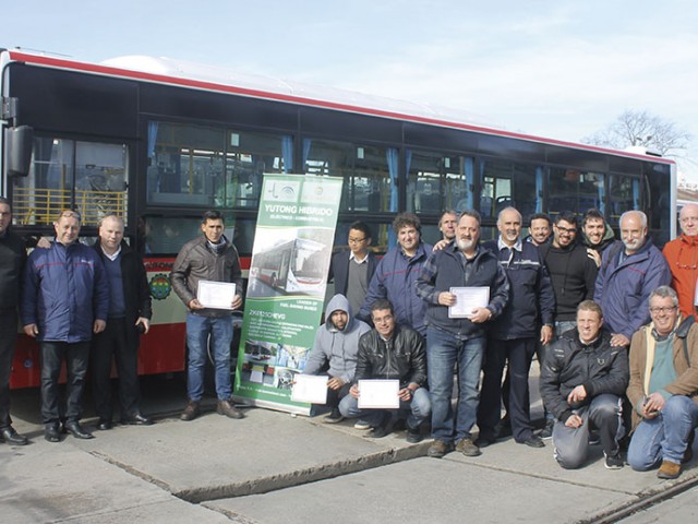 Tecnología híbrida en buses: Más allá de vender un ómnibus