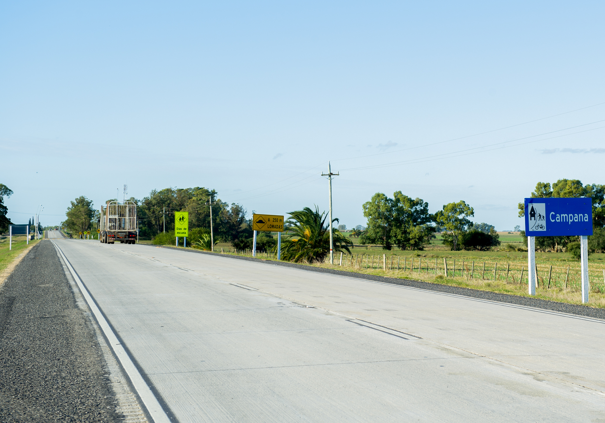 MTOP inauguró luminarias en acceso a Carmelo