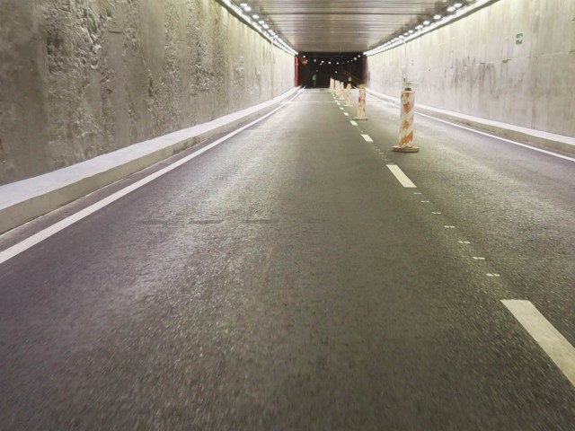 fotos_tunel_avenida_Italia_1