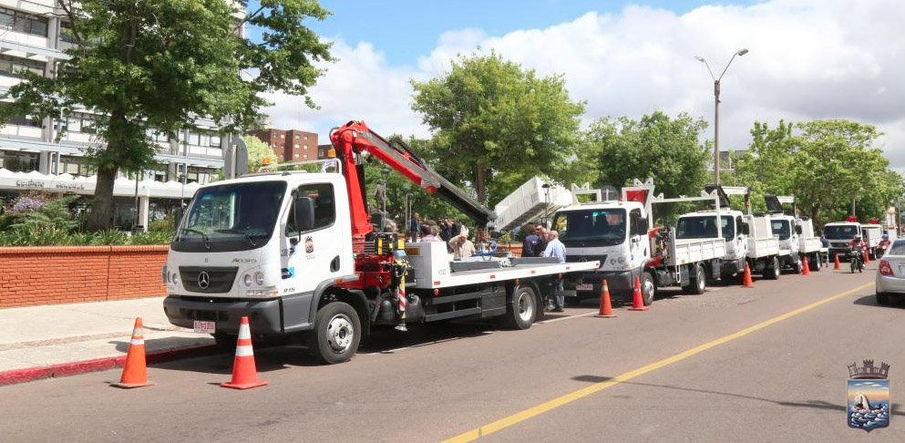 Intendencia de Maldonado vuelve a invertir en maquinaria: un millón y medio de dólares para fortalecer el acondicionamiento del departamento