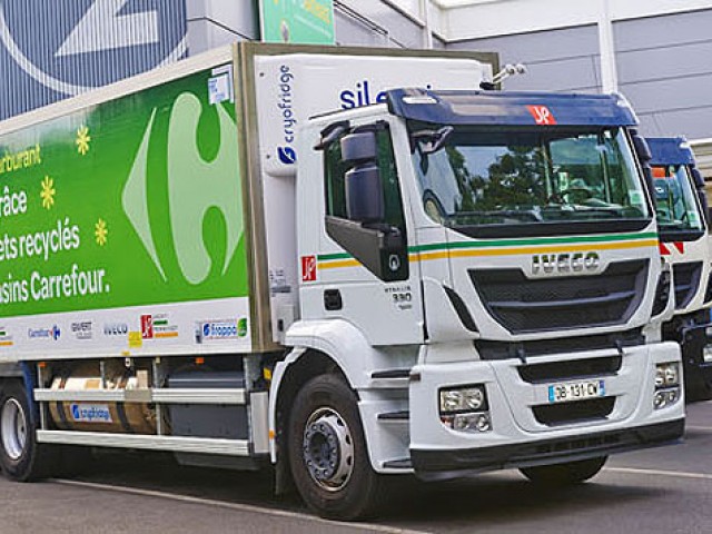 Iveco, Iveco Bus y sus socios participan en la Cumbre del Clima de Paris (COP 21) como protagonistas del transporte y la movilidad sostenible