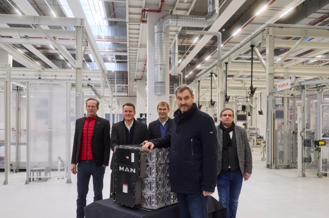 MAN celebra la ceremonia de inauguración de la nueva planta de producción de baterías de Nuremberg