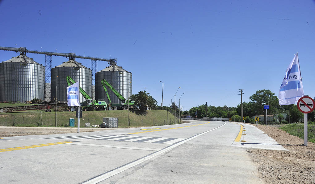 Nuevos accesos al puerto de Nueva Palmira mejorarán desarrollo productivo de la zona