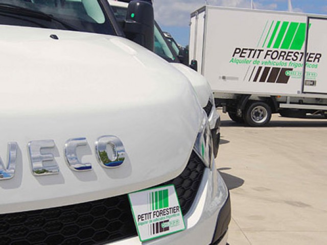 Iveco refuerza la flota de Petit Forestier en España con 100 nuevos vehículos