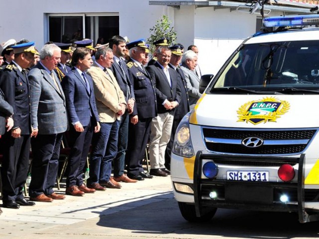 Lacalle Pou presenció ceremonia por 68.° aniversario de Policía Caminera