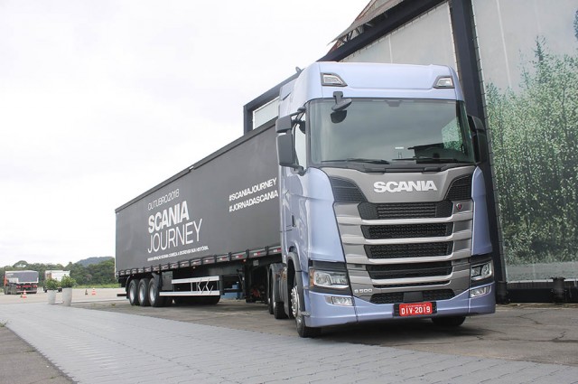 Transporte Carretero en la presentación del nuevo Scania en Brasil: Test Dirve y prueba de manejo