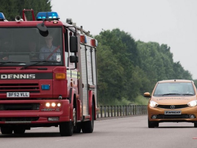 Ford prueba una nueva tecnología  para el vehículo que ayuda a reconocer las sirenas de emergencia