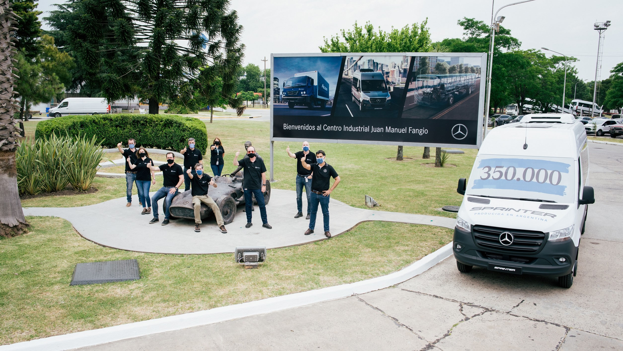 Mercedes-Benz celebra la producción de la unidad número 350.000 de la Sprinter