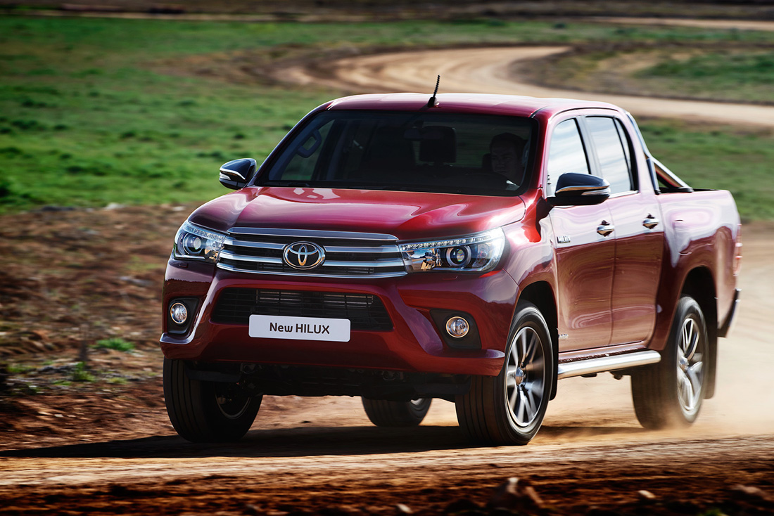 NUEVO HILUX: Una nueva era para el pick-up, pero Hilux por los cuatro costados