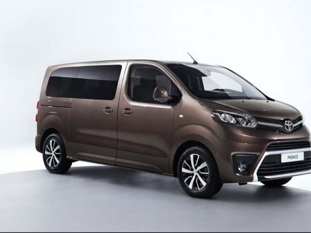 NUEVO TOYOTA PROACE VERSO: Monovolumen pensado para una nueva forma de viajar