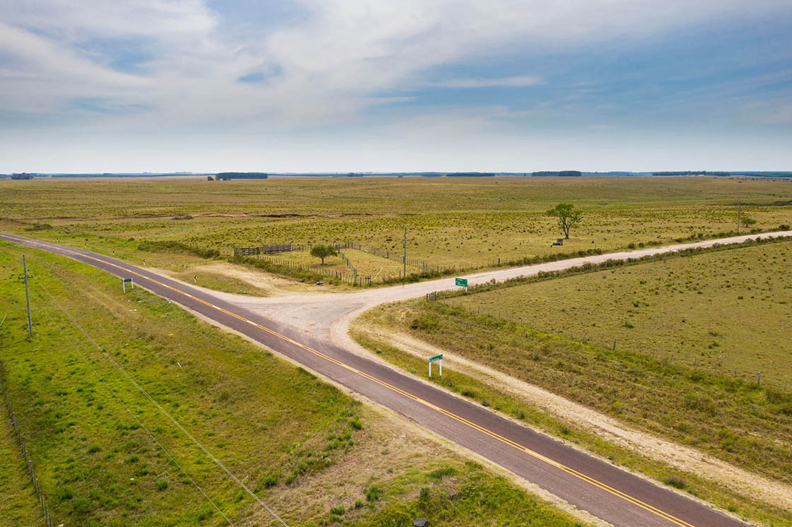 UPM inicia plan de obras de mejora de infraestructura vial para traslado de equipamiento de gran porte hacia UPM Paso de los Toros