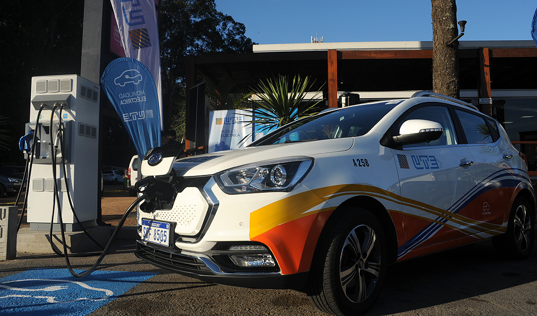 UTE habilitó estación de carga de vehículos eléctricos en Punta del Este