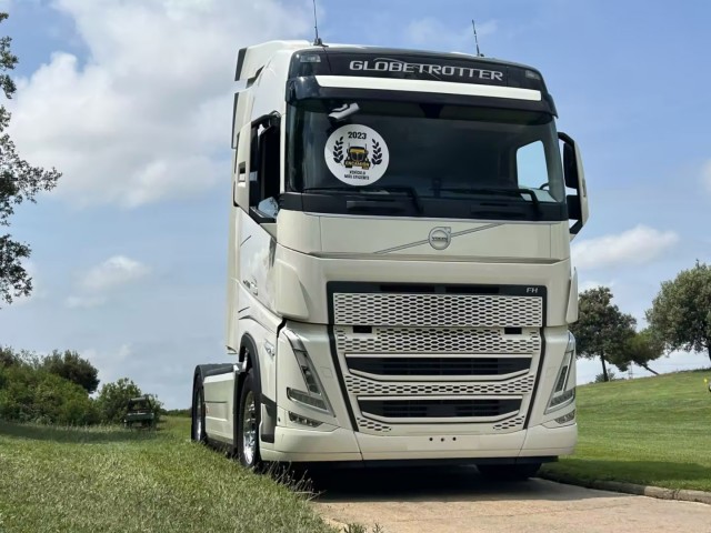 Volvo Trucks recibe el premio al camión más eficiente con su modelo Volvo FH con I-Save