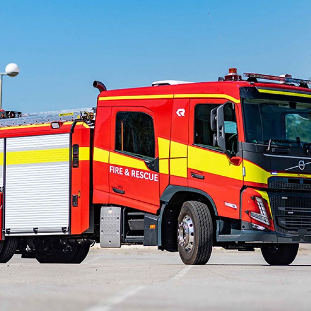 Lanzamiento de los nuevos Volvo FM y FMX con cabina de tripulación para vehículos de emergencia