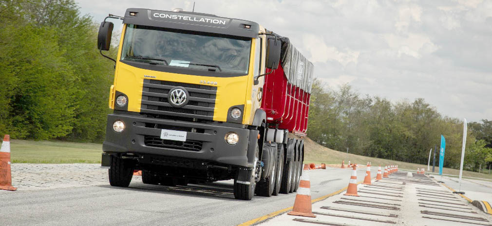 Bienvenido a bordo: descubre el camión más potente de la familia VW Constellation